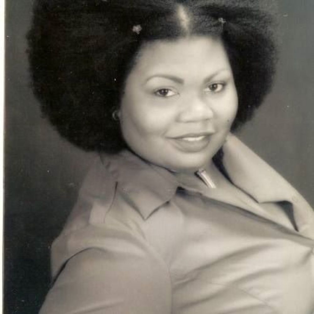 Meet your Posher, Aisha