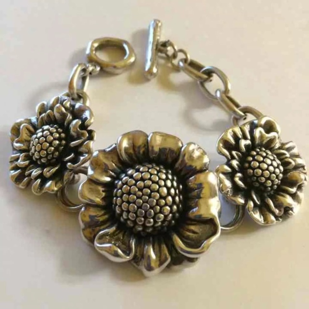 Sunflower bracelet