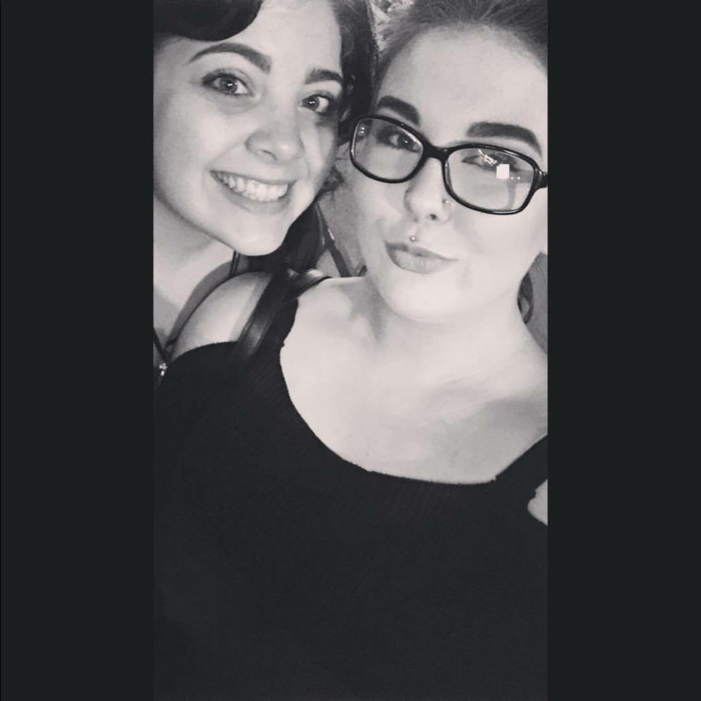 Meet your Posher, Tirzah