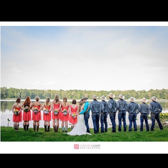 💕Meet your Posher!💕 - Picture 3 of 8