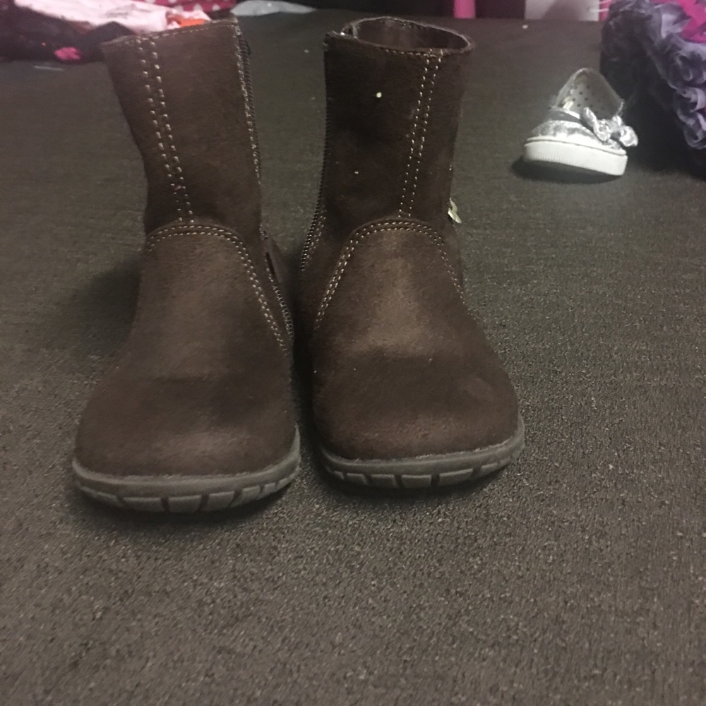 Cold weather is coming! Get these cute boots!!