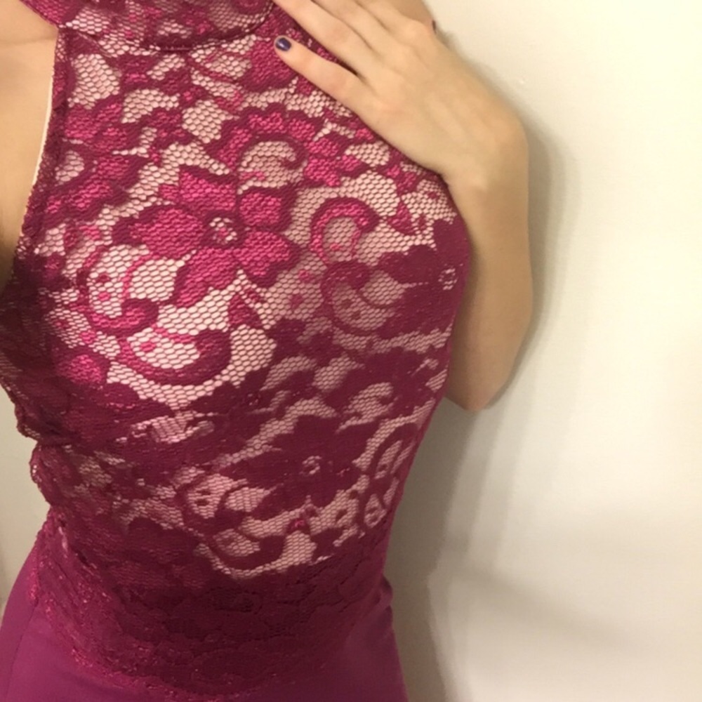 Sexy burgundy maroon lace Christmas party dress