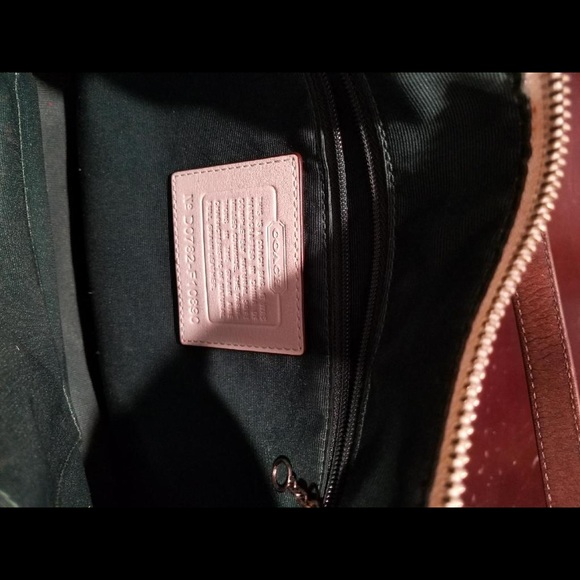 Purse - Picture 2 of 8