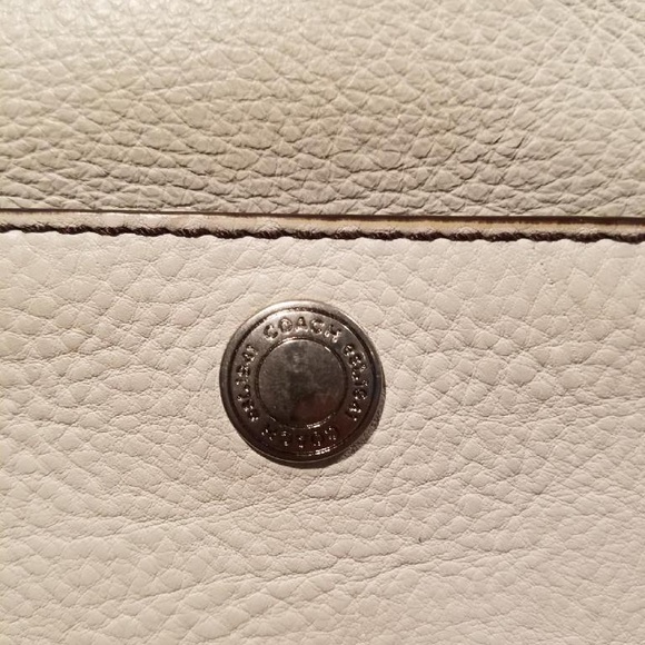 Purse - Picture 4 of 8