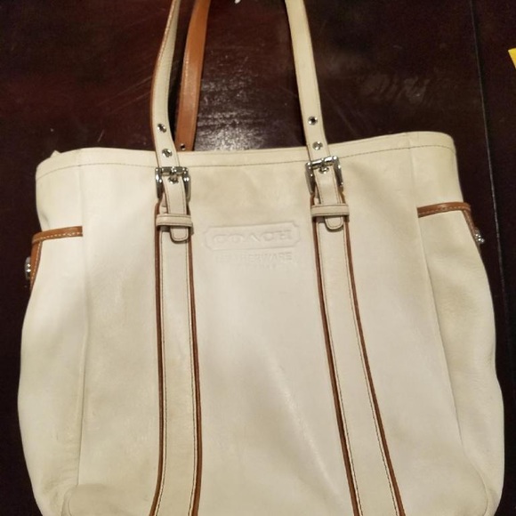 Purse - Picture 7 of 8