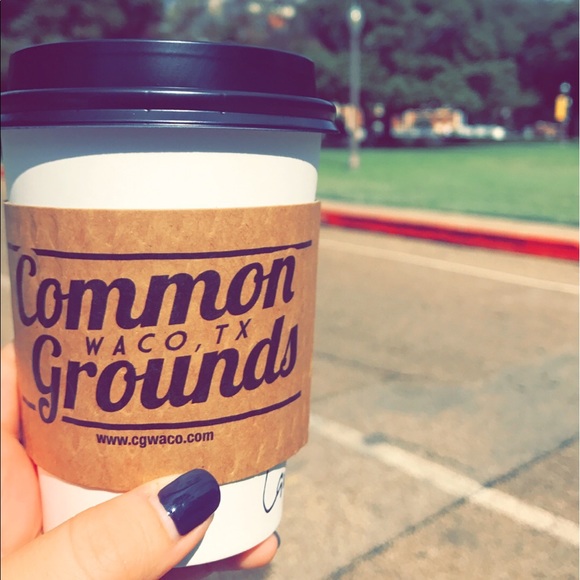 Meet your Posher, Lauren - Picture 1 of 1