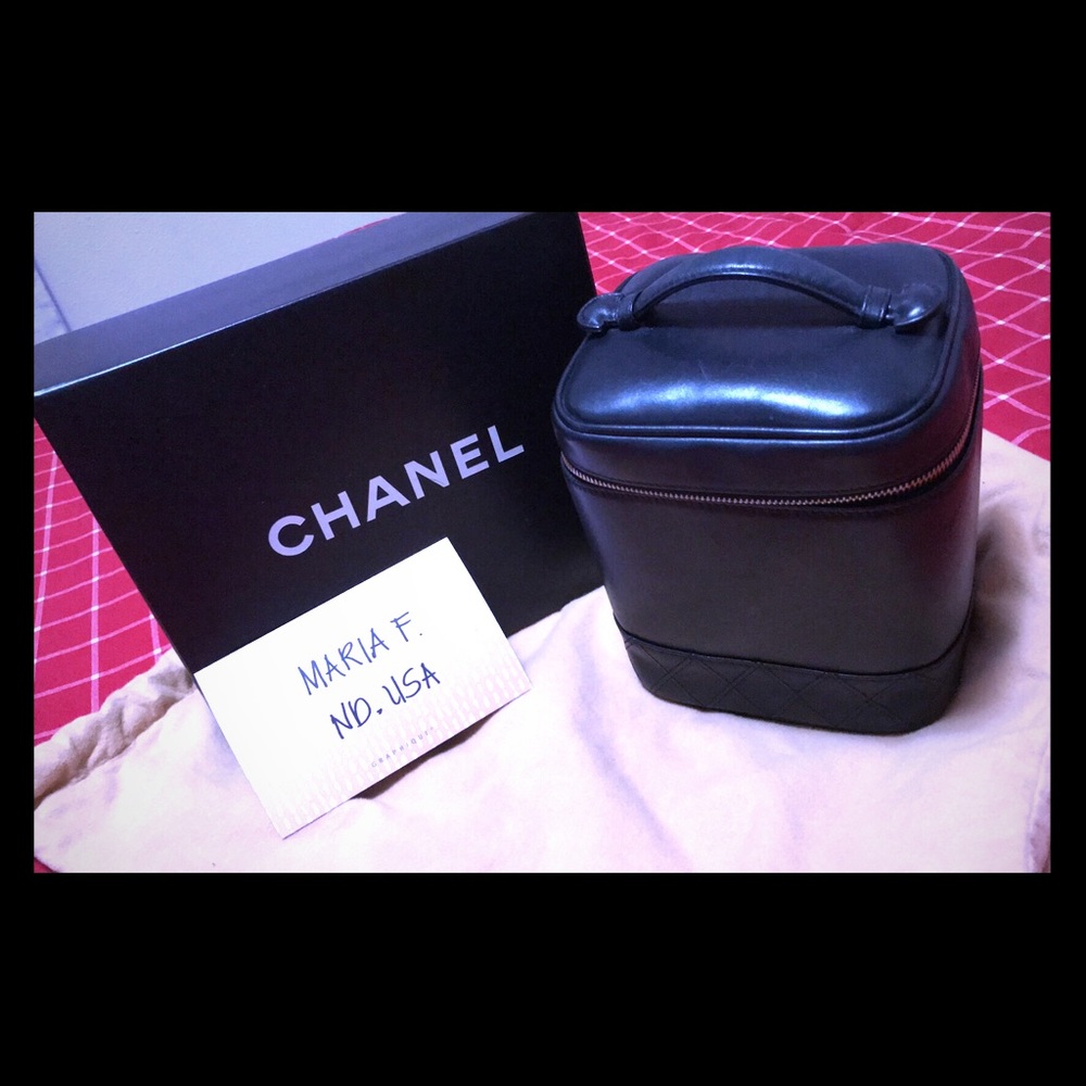 ⛔️SOLD Authentic Lambskin Chanel Vanity Travel Bag