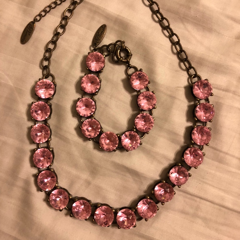 Plunder pink Necklace and matching bracelet set