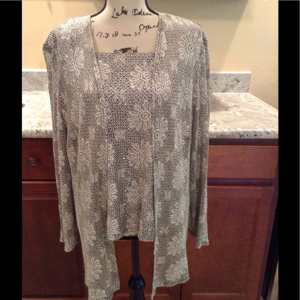 Top twin set evening wear