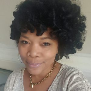 Meet your Posher, Candi wiggins