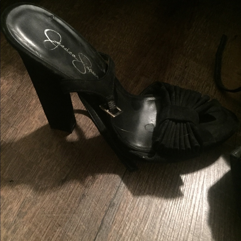 Jessica Simpson Black Heels