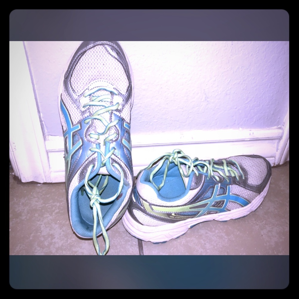 ASICS running shoes size 10