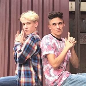 Meet your Posher, Becky