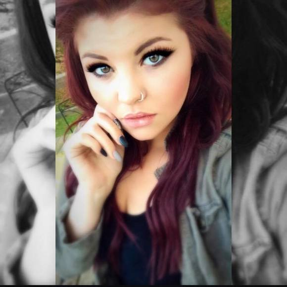 Meet your Posher, Erika - Picture 1 of 1