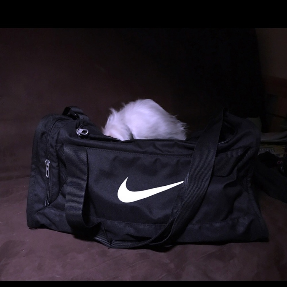 nike duffle bag