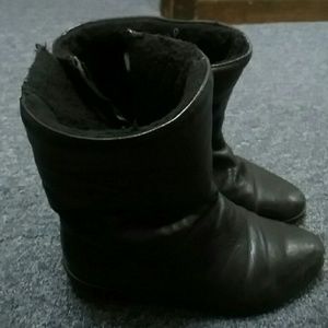 Blondo black boots