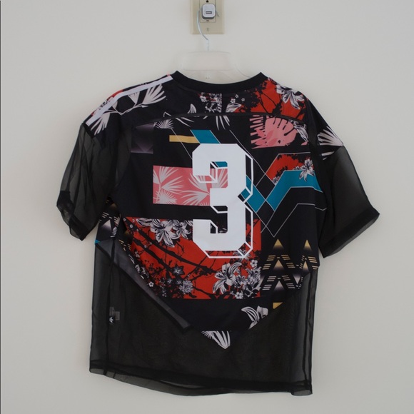Adidas mesh top - Picture 2 of 2