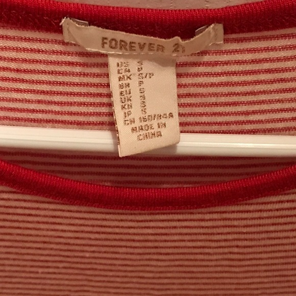 🌹🌹FOREVER 21 shirt🌹🌹 - Picture 2 of 3