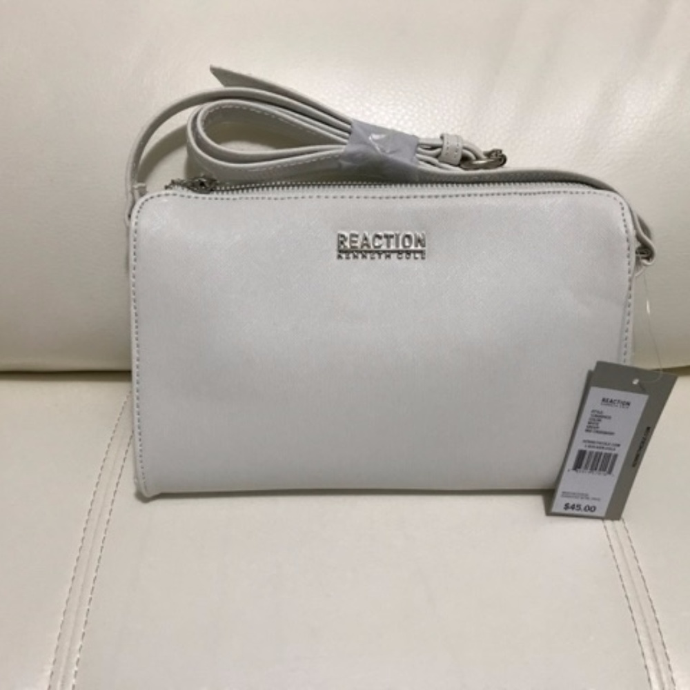 NWT AUTHENTIC KENNETH COLE REACTION CROSS BODY BAG