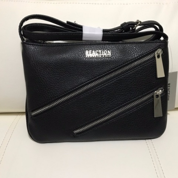 NWT AUTHENTIC KENNETH COLE REACTION CROSS BODY BAG - Picture 1 of 3