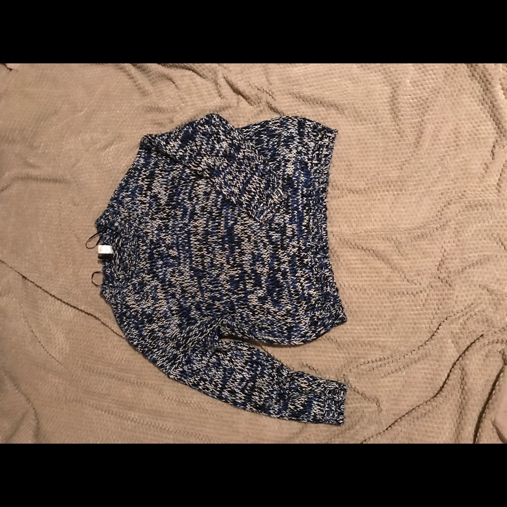 H&M sweater. perfect condition!