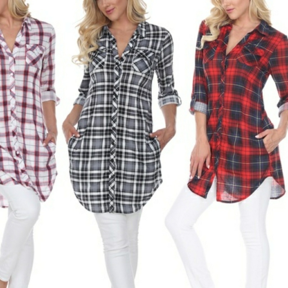 White mark checkered top
