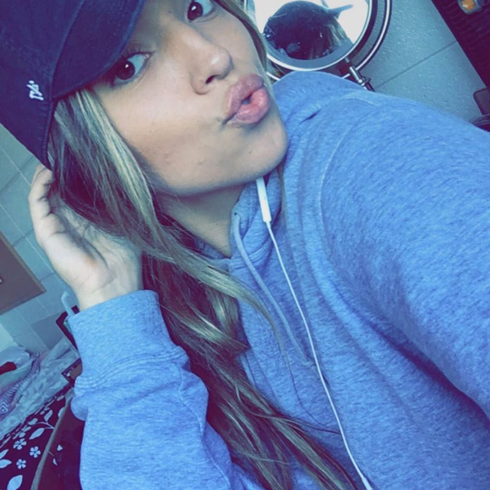 Meet your Posher, Gemma