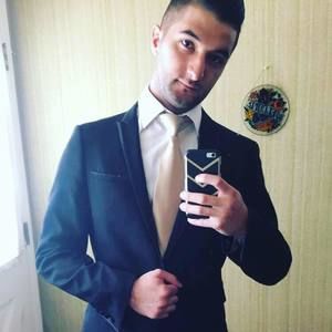 Meet your Posher, Noah