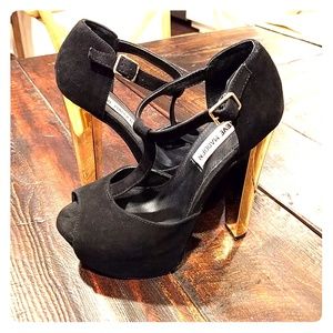 Steve Madden Dyvine Black Suede Platform Heels