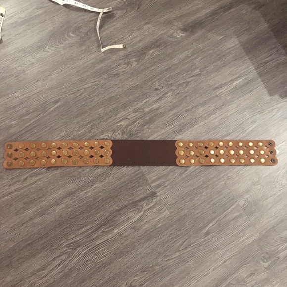 Motif 56 thick snap brown belt: Piper. Gorgeous! main image 6