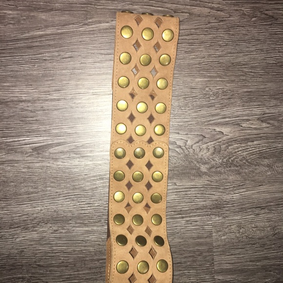 Motif 56 thick snap brown belt: Piper. Gorgeous! main image 4