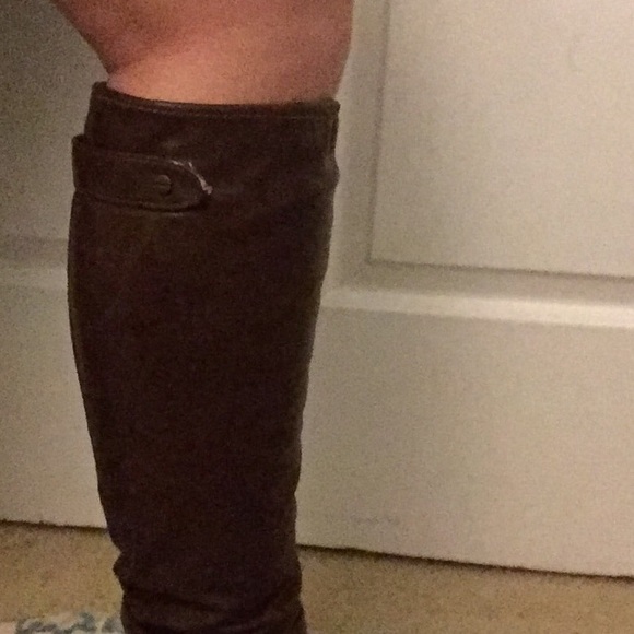 Women’s Riding Boots - Picture 4 of 7