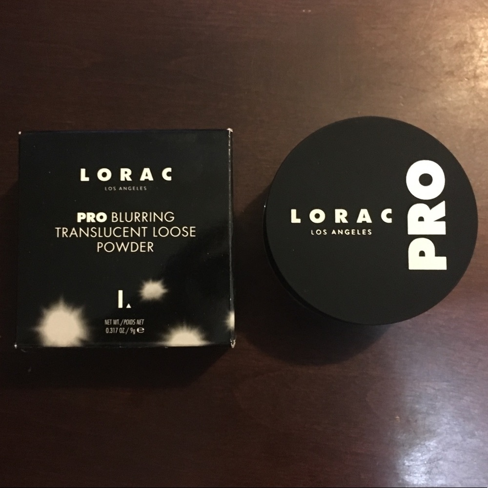 L O R A C  Pro Blurring Translucent Loose Powder