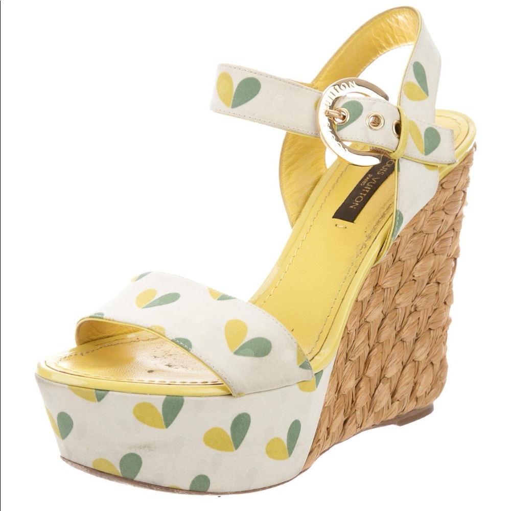 LOUIS  VUITTON wedges. - Picture 6 of 8