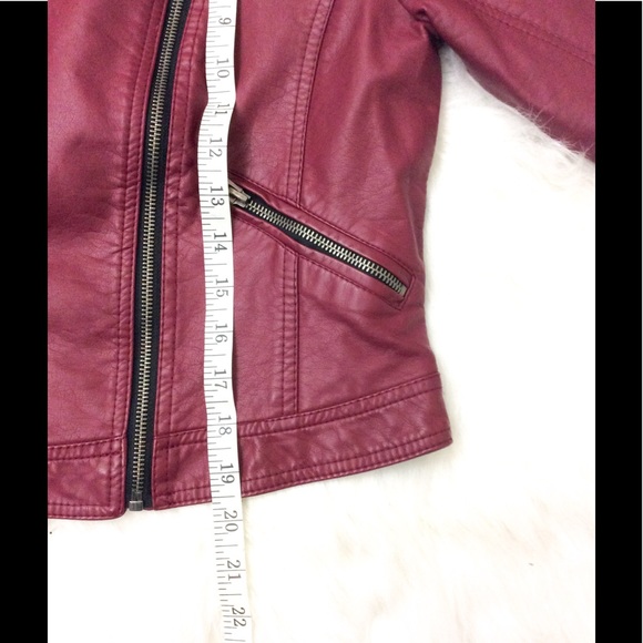 Forever 21 Faux Leather Zip Up Moto Biker Jacket - Picture 6 of 8