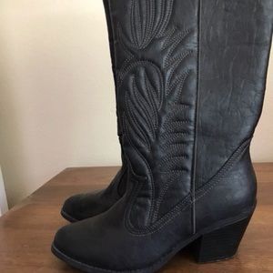 Black western style boots