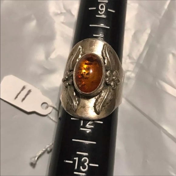 Jewelry - STERLING SILVER & AMBER NATIVE AMERICAN RING