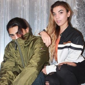 Meet your Posher, Missing