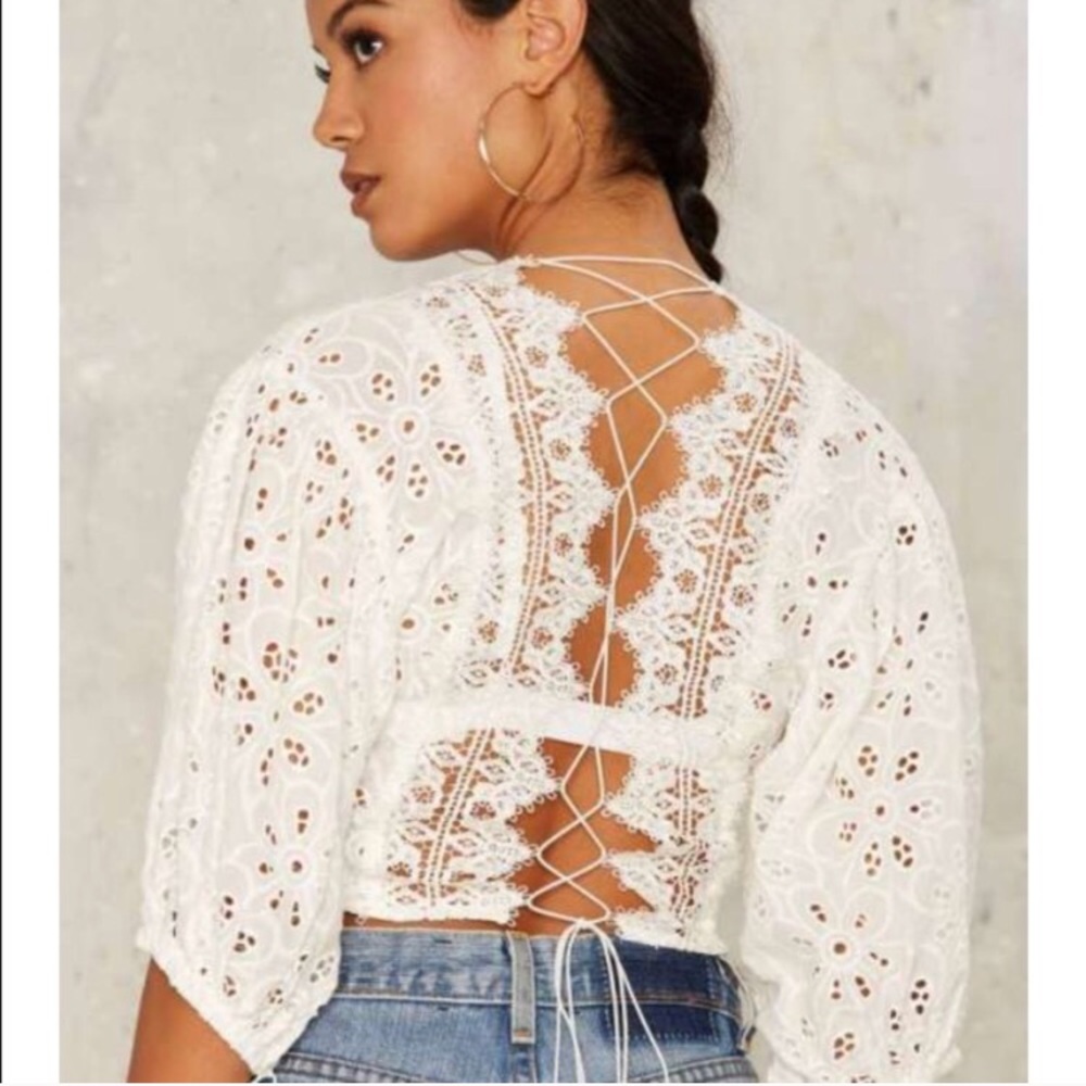 Nasty Gal Eyelet It Be White Crop Top Size Small