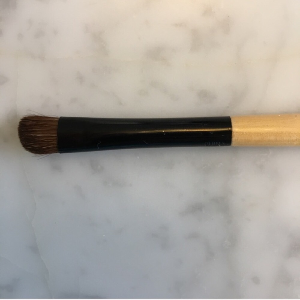 Benefit Powder Shadow Brush