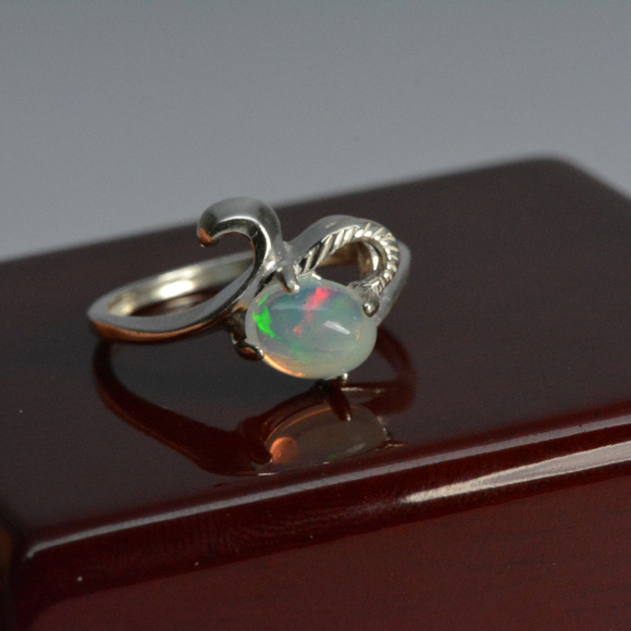 Opal ring Natural gemstone ring size 7 sterling - Picture 1 of 7