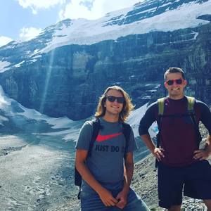 Meet your Posher, Jonathan