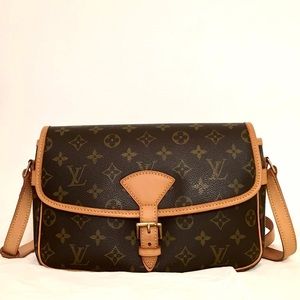 LOUIS VUITTON Monogram Sologne