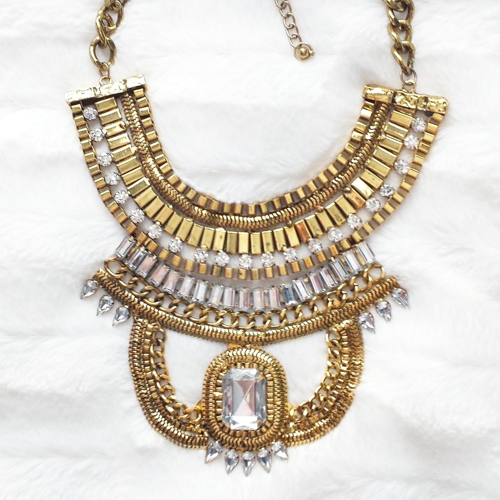 NEW // Distressed Gold Crystal Choker Necklace