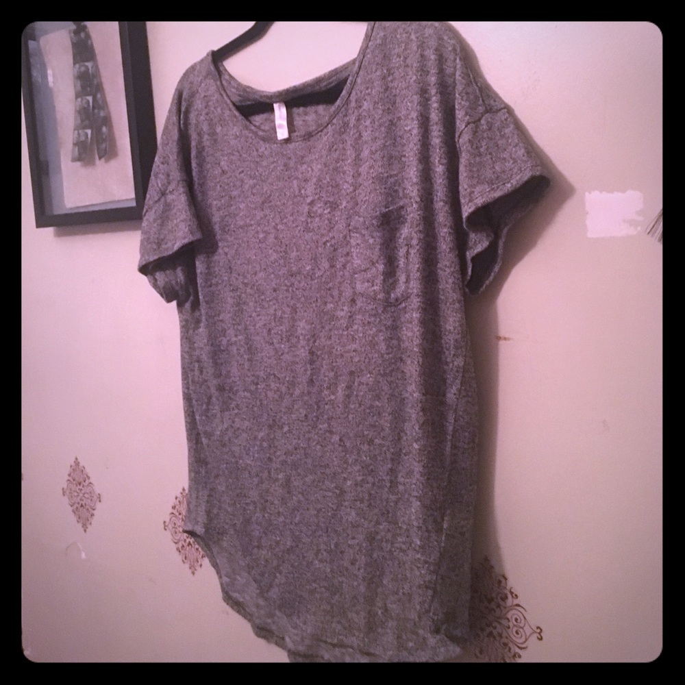 Gap fit tee
