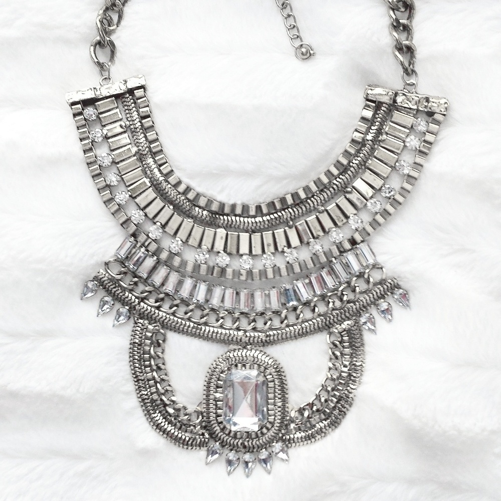 NEW // Silver Distressed Necklace