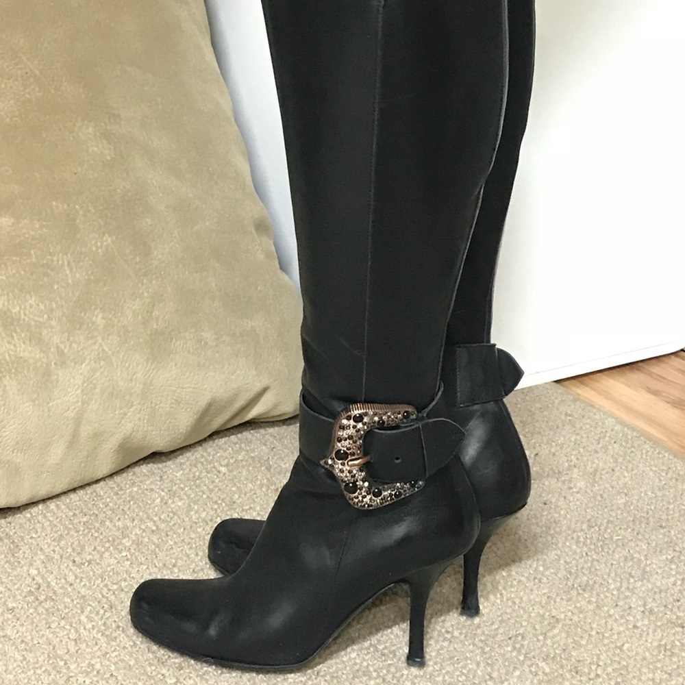Donald J. Pliner Italian leather knee boots