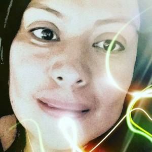 Meet your Posher, Adriana