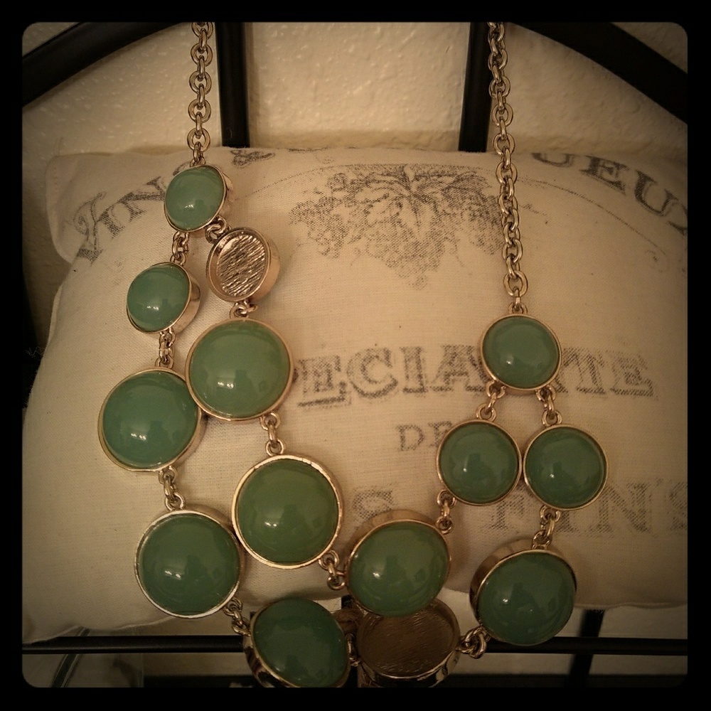 Ann Taylor Teal Necklace