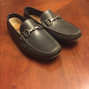 Handsome shoes for men